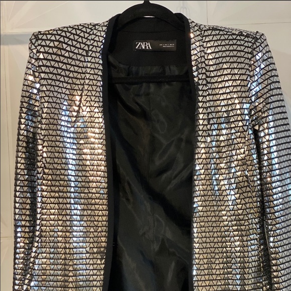 ZARA Silver Sequin Blazer XS SOLD OUT - Picture 2 of 5